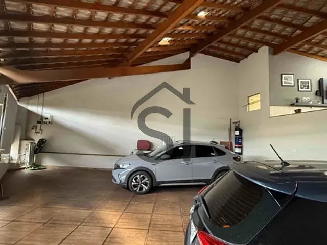 Casa com 248m² 3 quartos e 5 banheiros, à venda, no bairro Santa Cruz em Americana