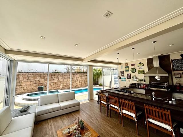 Casa com 382m² 4 quartos e 6 banheiros, à venda, no bairro Residencial Ibi-Aram em Itupeva