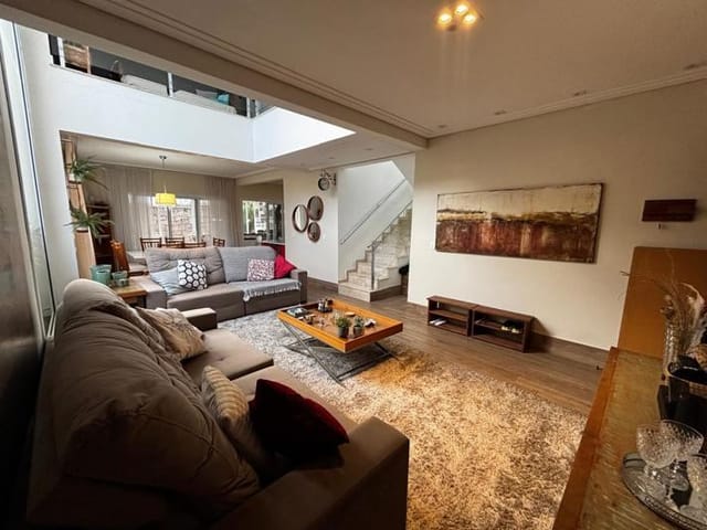 Casa com 382m² 4 quartos e 6 banheiros, à venda, no bairro Residencial Ibi-Aram em Itupeva