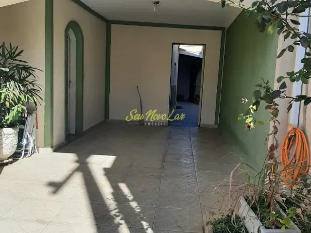 Casa com 250m² 3 quartos e 2 banheiros, à venda, no bairro Jardim Morada do Sol em Indaiatuba