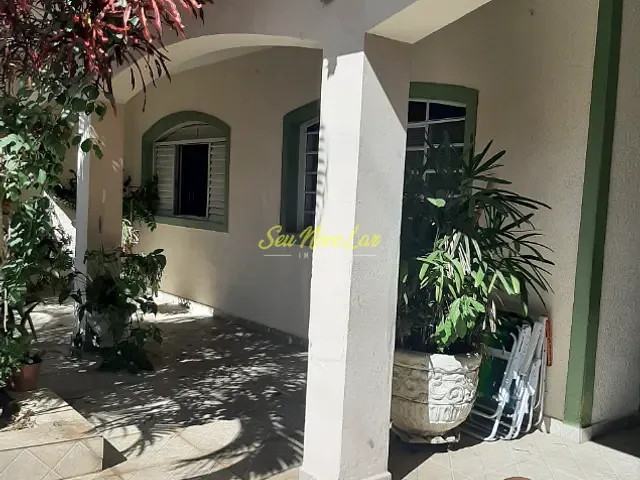 Casa com 250m² 3 quartos e 2 banheiros, à venda, no bairro Jardim Morada do Sol em Indaiatuba