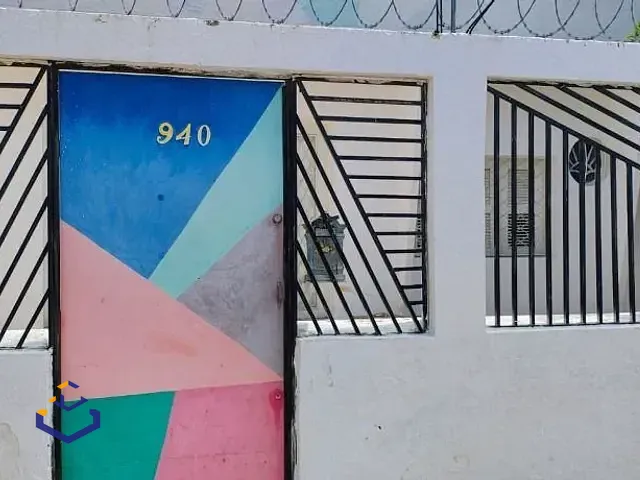 Casa com 309m², para alugar, no bairro Centro em Fortaleza
