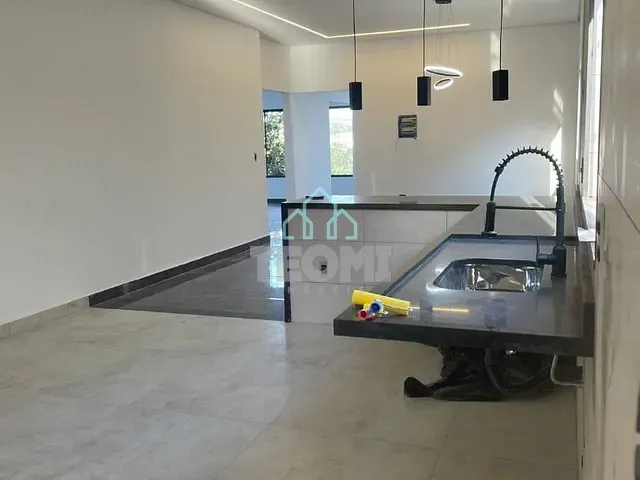 Casa com 400m² 3 quartos e 1 banheiro, à venda, no bairro São Gonçalo em Taubaté