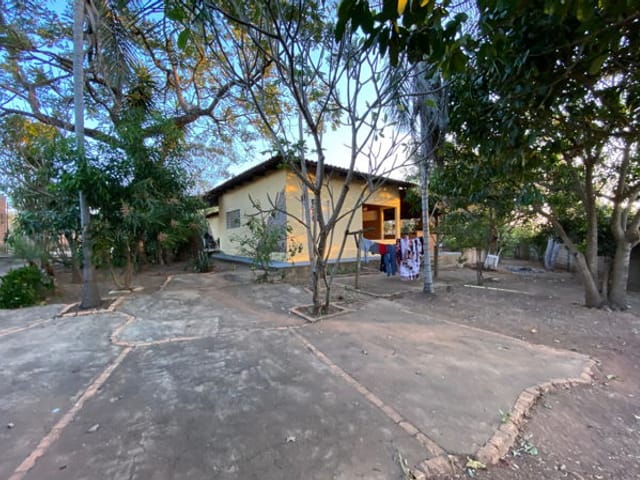 Casa 4 quartos e 3 banheiros, à venda, no bairro Mansões em Rio Quente