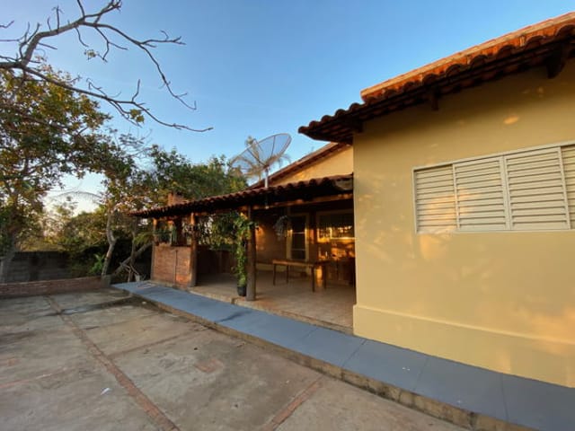Casa 4 quartos e 3 banheiros, à venda, no bairro Mansões em Rio Quente