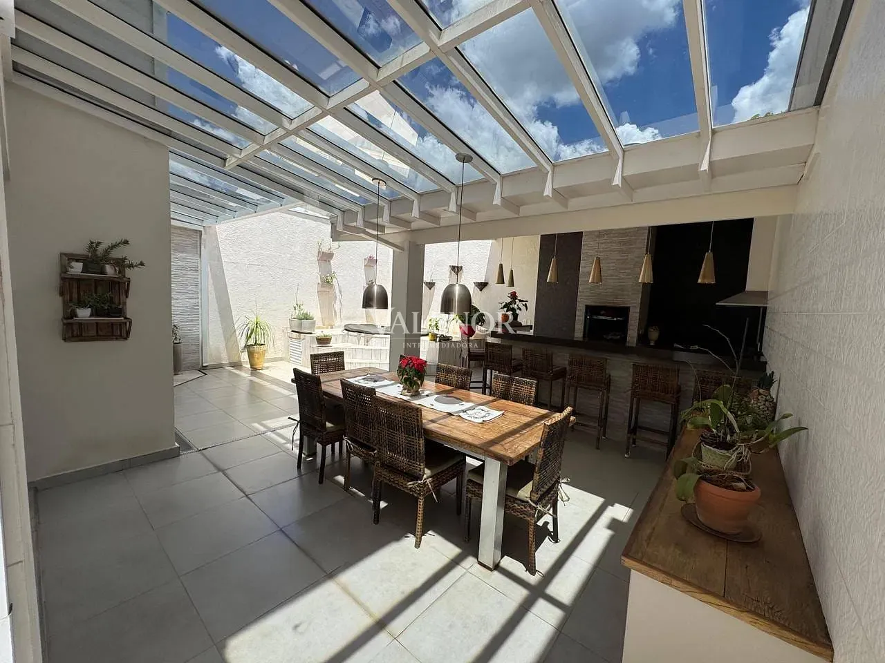 Casa, 3 quartos, 209 m² - Foto 8