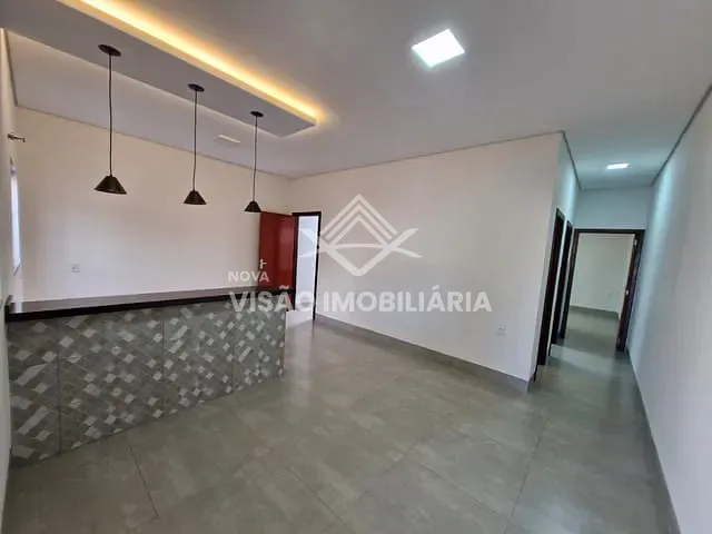 Casa com 90m² 2 quartos e 2 banheiros, à venda, no bairro Jardim Celeste em Sinop