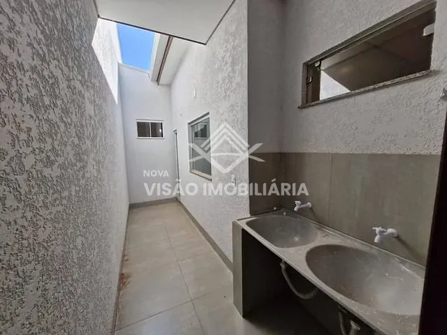 Casa com 90m² 2 quartos e 2 banheiros, à venda, no bairro Jardim Celeste em Sinop