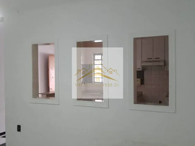 Casa com 220m² 2 quartos e 1 banheiro, para alugar, no bairro Vila California em São Paulo