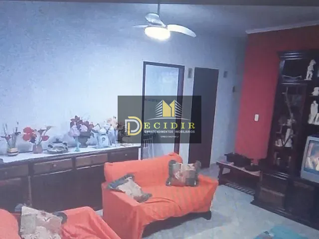 Casa com 300m² 5 quartos e 4 banheiros, à venda, no bairro Sapé em Ubatuba