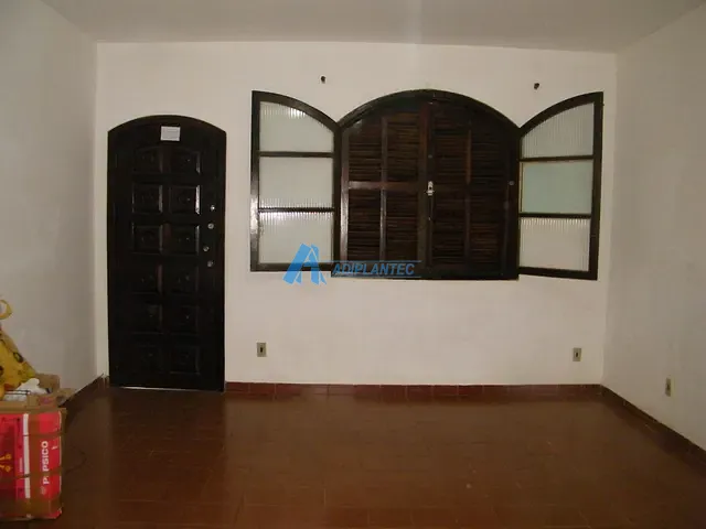 Casa 3 quartos e 1 banheiro, à venda, no bairro São Bento da Lagoa em Maricá