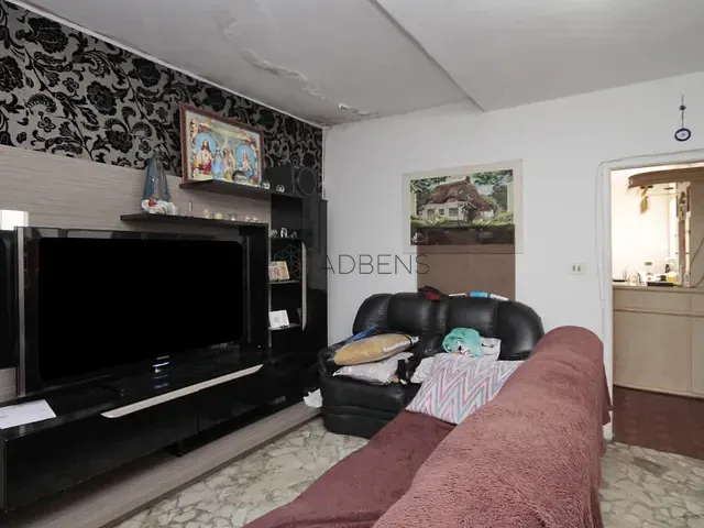 Casa com 300m² 3 quartos e 2 banheiros, à venda, no bairro Vila Dom Pedro I em São Paulo