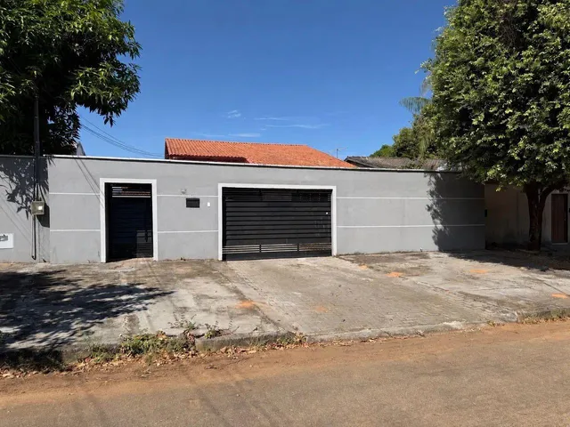 Casa com 375m² 3 quartos e 2 banheiros, à venda, no bairro Plano Diretor Sul em Palmas