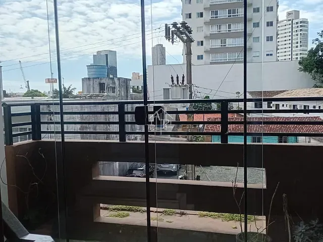Apartamento 2 quartos e 2 banheiros, à venda, no bairro Centro em Itajaí