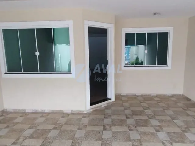 Casa 2 quartos e 1 banheiro, para alugar, no bairro Emiliano Perneta em Pinhais