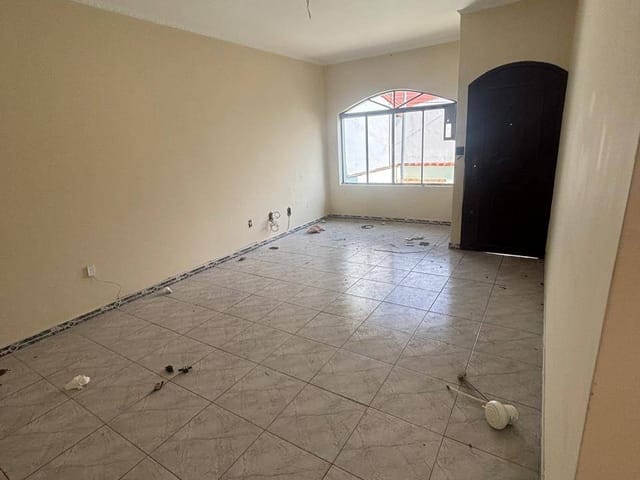 Casa 3 quartos e 3 banheiros, à venda, no bairro Parque Erasmo Assunção em Santo André