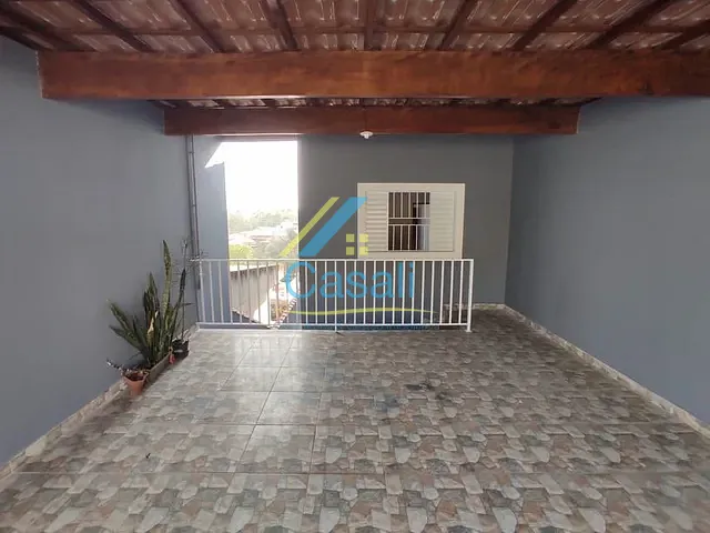 Casa com 175m² 2 quartos e 3 banheiros, à venda, no bairro Reneville em Mairinque