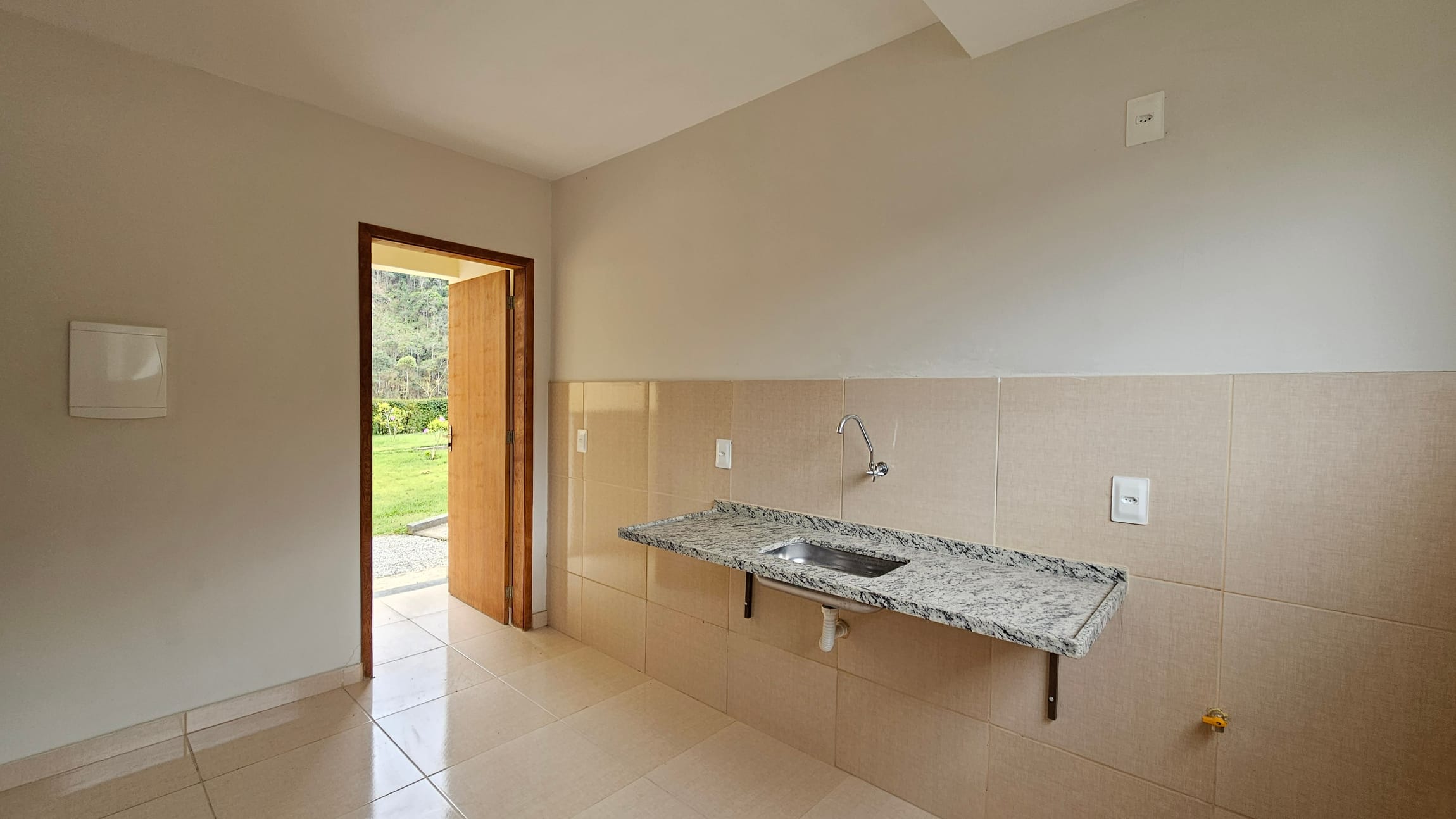 Casa geminada em São Geraldo por R$233.000,00
