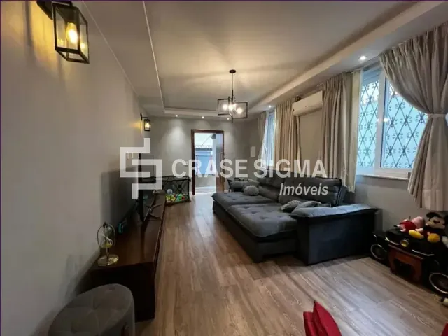 Casa 5 quartos e 4 banheiros, à venda, no bairro Grajaú em Rio de Janeiro