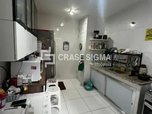 Casa 5 quartos e 4 banheiros, à venda, no bairro Grajaú em Rio de Janeiro