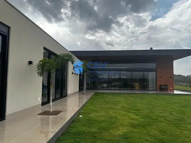 Casa com 1650m² 4 quartos e 5 banheiros, à venda ou para alugar, no bairro Rural em Sertanópolis