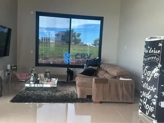 Casa com 1650m² 4 quartos e 5 banheiros, à venda ou para alugar, no bairro Rural em Sertanópolis