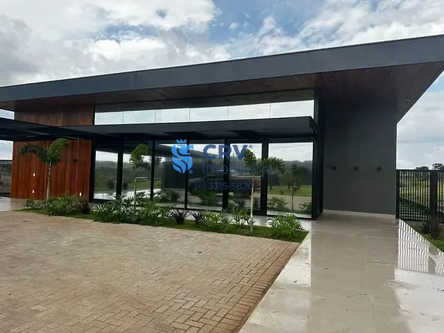 Casa com 1650m² 4 quartos e 5 banheiros, à venda ou para alugar, no bairro Rural em Sertanópolis
