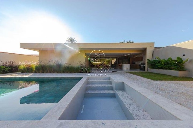 Casa 4 quartos e 7 banheiros, à venda, no bairro Setor de Habitações Individuais Sul em Brasília