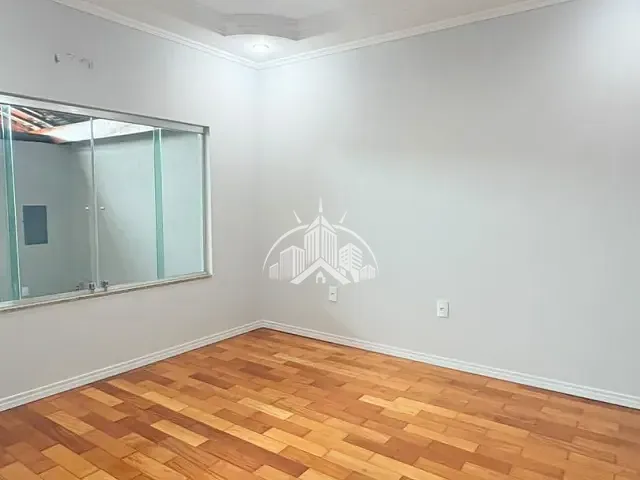 Casa com 140m² 3 quartos e 2 banheiros, à venda, no bairro Jardim Residencial Roseira em Limeira