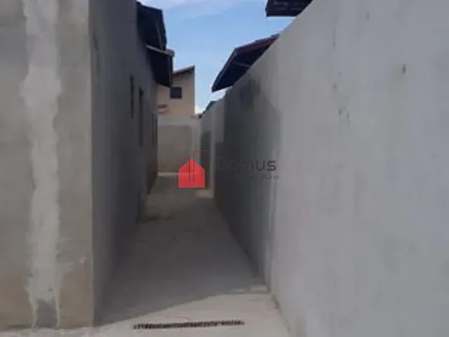 Casa com 125m², à venda, no bairro Conjunto Habitacional Terra dos Ipês I (Sul) em Pindamonhangaba