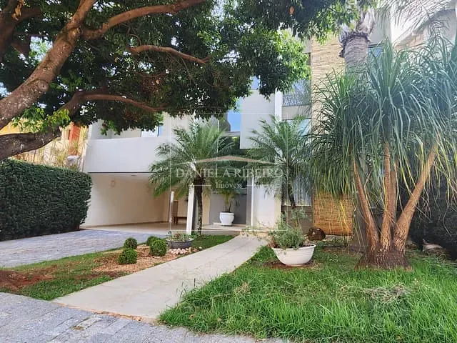 Casa com 360m² 5 quartos e 5 banheiros, à venda, no bairro Terra Bonita em Londrina
