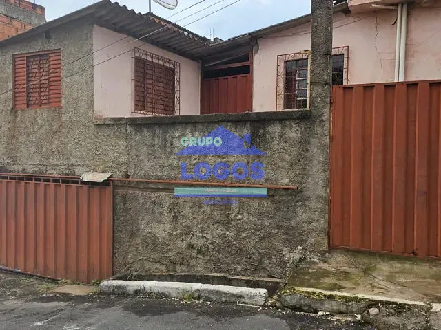Casa com 300m² 3 quartos e 2 banheiros, à venda, no bairro Novo Horizonte em João Monlevade