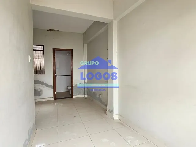 Casa com 300m² 3 quartos e 2 banheiros, à venda, no bairro Novo Horizonte em João Monlevade
