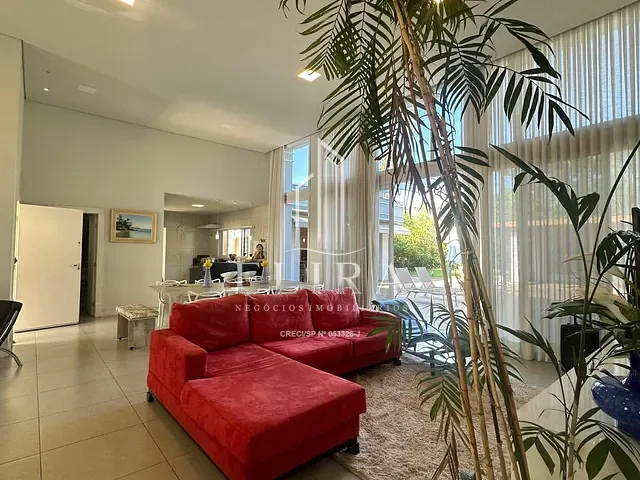 Casa com 1300m² 3 quartos e 8 banheiros, à venda, no bairro Residencial Jardim Barra do Cisne I em Americana