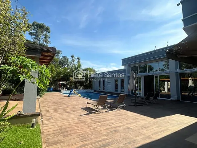 Casa com 1300m² 3 quartos e 8 banheiros, à venda, no bairro Residencial Jardim Barra do Cisne I em Americana