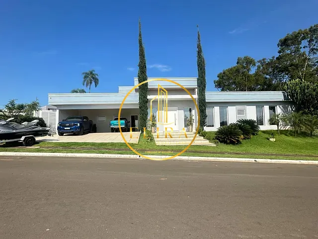 Casa com 1300m² 3 quartos e 8 banheiros, à venda, no bairro Residencial Jardim Barra do Cisne I em Americana