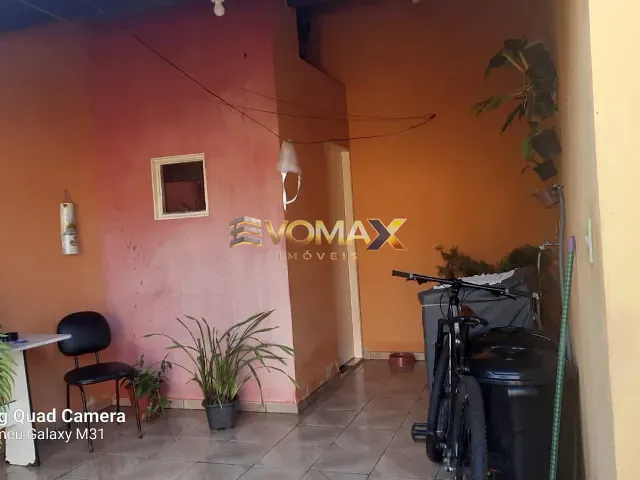 Casa 2 quartos e 2 banheiros, à venda, no bairro Cambuí em Itapetininga