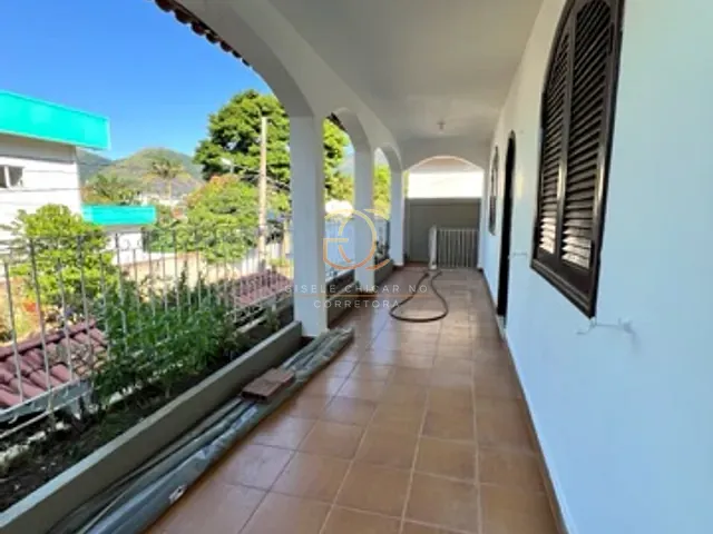 Casa 3 quartos e 4 banheiros, à venda, no bairro Belo Horizonte em Valença
