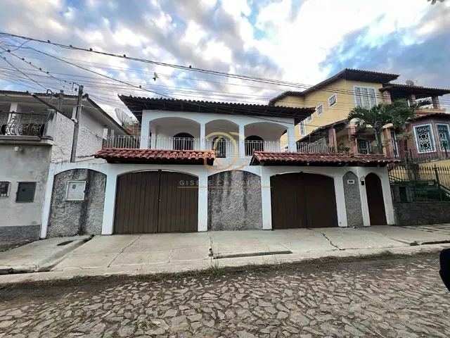 Casa 3 quartos e 4 banheiros, à venda, no bairro Belo Horizonte em Valença