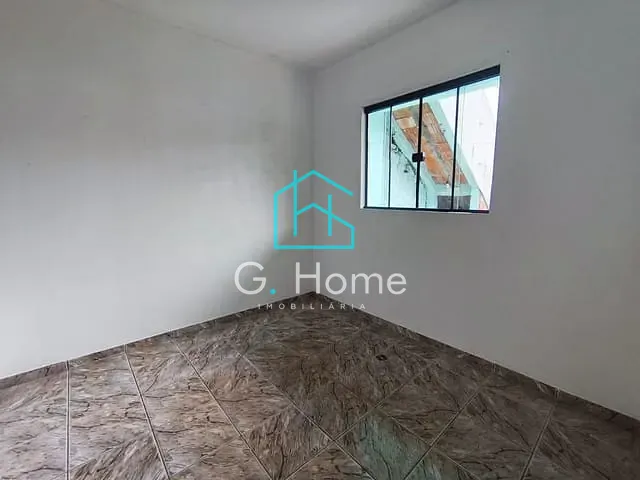 Casa com 250m² 4 quartos e 2 banheiros, para alugar, no bairro Franciscato em Londrina