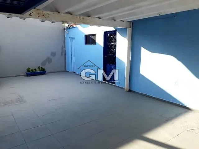 Casa com 250m² 3 quartos e 1 banheiro, à venda, no bairro Jardim das Rosas I em Serrana
