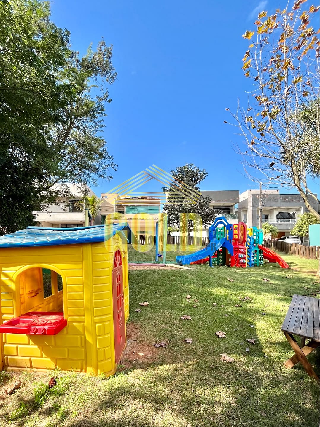 Casa, 3 quartos, 220 m² - Foto 30