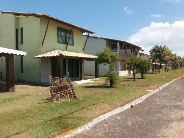Casa 3 quartos e 2 banheiros, à venda, no bairro Abaís em Estância