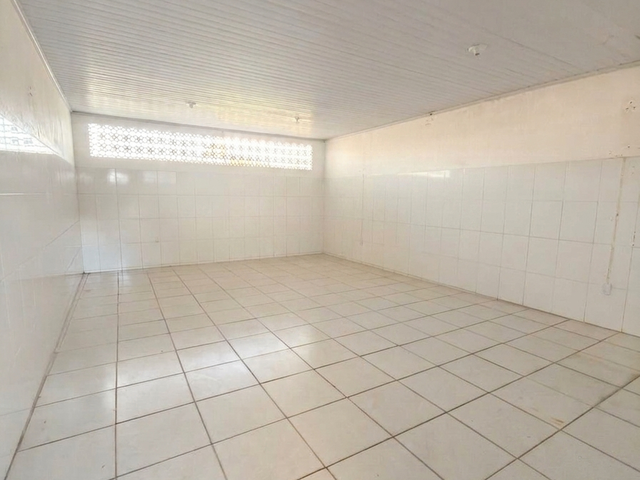 Casa para alugar, no bairro Dois de Julho em Camaçari