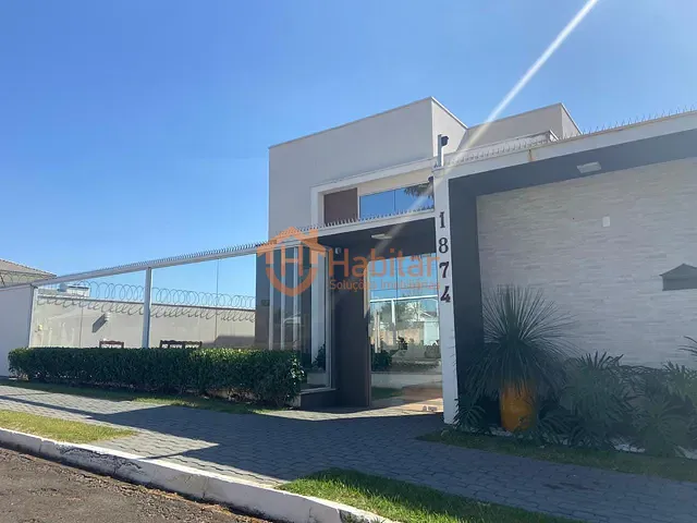 Casa com 800m² 3 quartos e 4 banheiros, à venda, no bairro Centro Norte em Sorriso