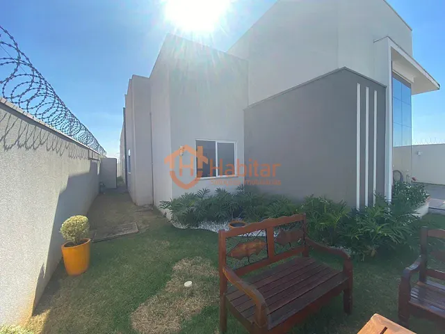 Casa com 800m² 3 quartos e 4 banheiros, à venda, no bairro Centro Norte em Sorriso