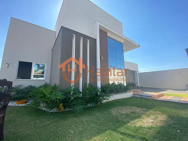Casa com 800m² 3 quartos e 4 banheiros, à venda, no bairro Centro Norte em Sorriso