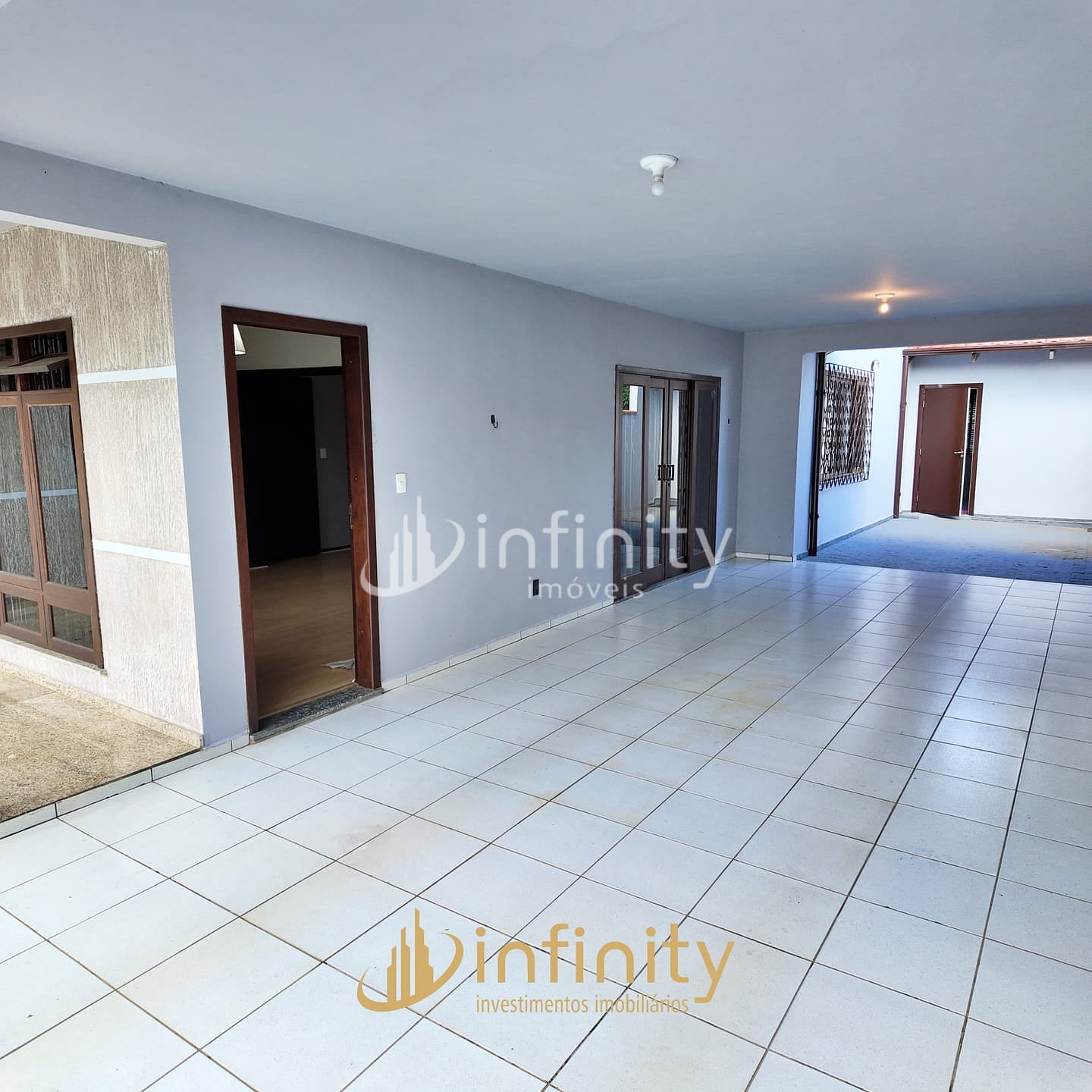 Casa, 3 quartos, 219 m² - Foto 4