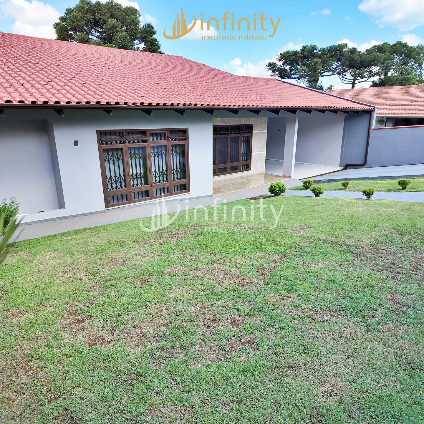 Casa, 3 quartos, 219 m² - Foto 3