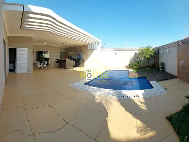 Casa com 325m² 3 quartos e 3 banheiros, à venda, no bairro Jardim dos Ypês em Votuporanga